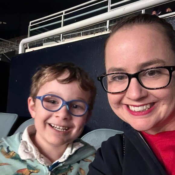 LIVE Retail Therapy - Send 2 - No theme - Picture 5 of 10